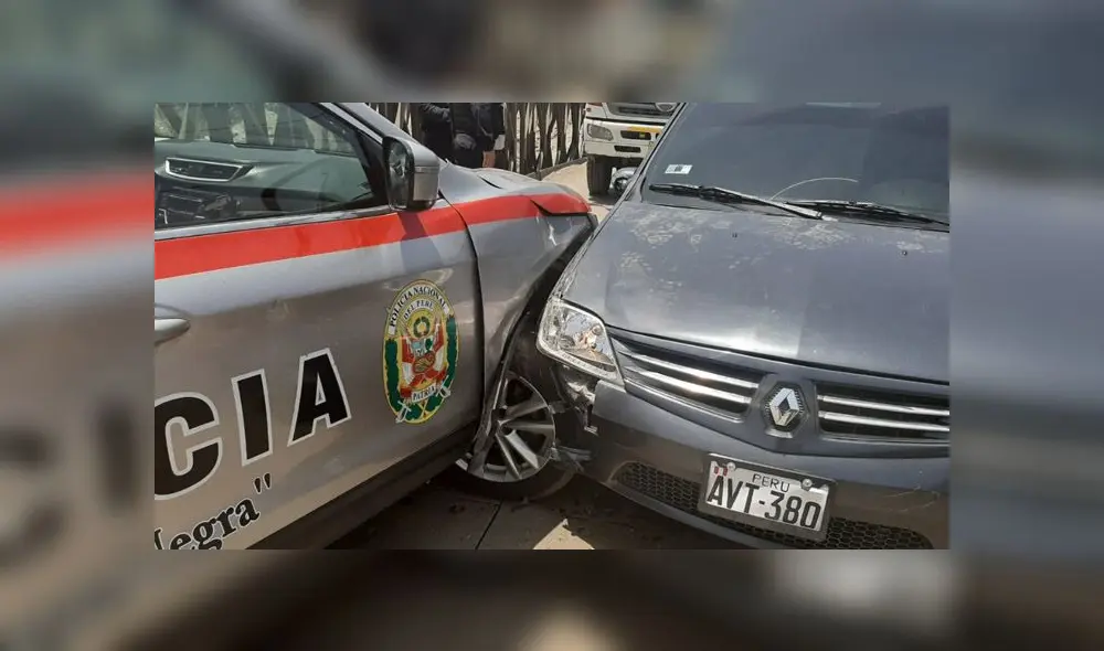 Intervención de delincuentes y recuperación de objetos robados se produjo en el puente Santa Clara. (Foto: PNP) Intervención de delincuentes y recuperación de objetos robados se produjo en el puente Santa Clara. (Foto: PNP)