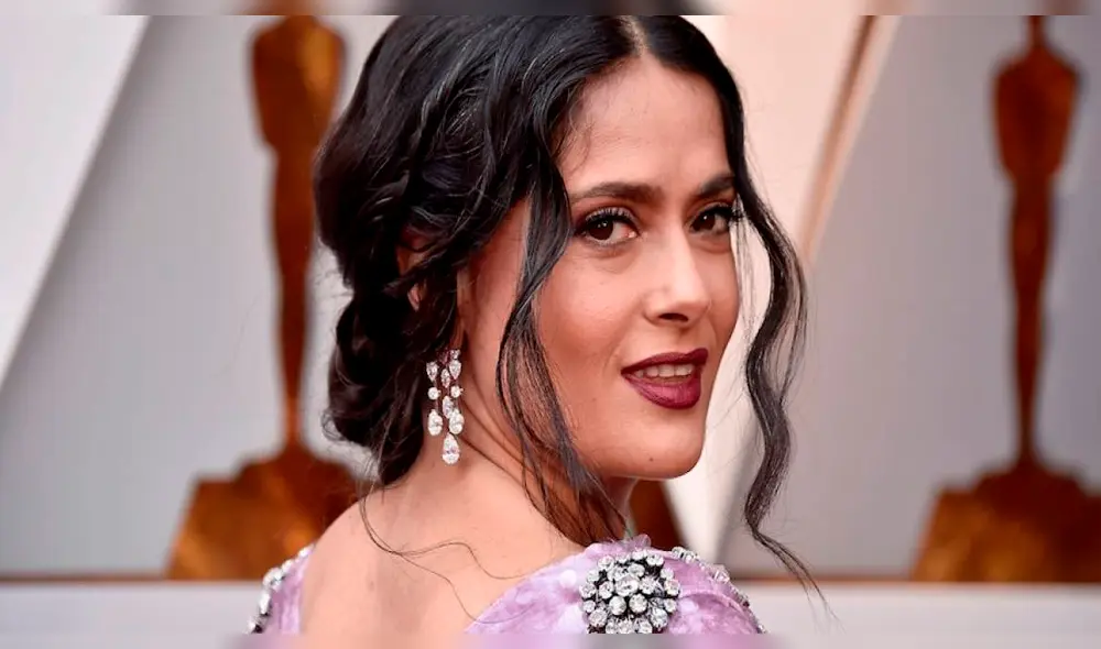 Twitter: Vestido de Salma Hayek en los Oscar es blanco de memes [FOTOS]