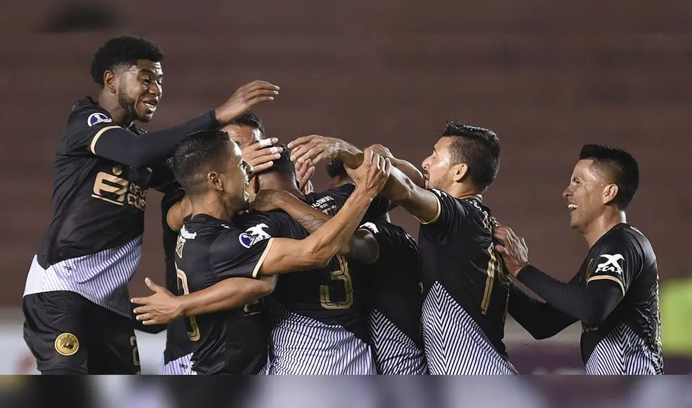 Los cusqueños dieron el primer paso para avanzar de ronda en el torneo. Foto: AFP. Los cusqueños dieron el primer paso para avanzar de ronda en el torneo. Foto: AFP.