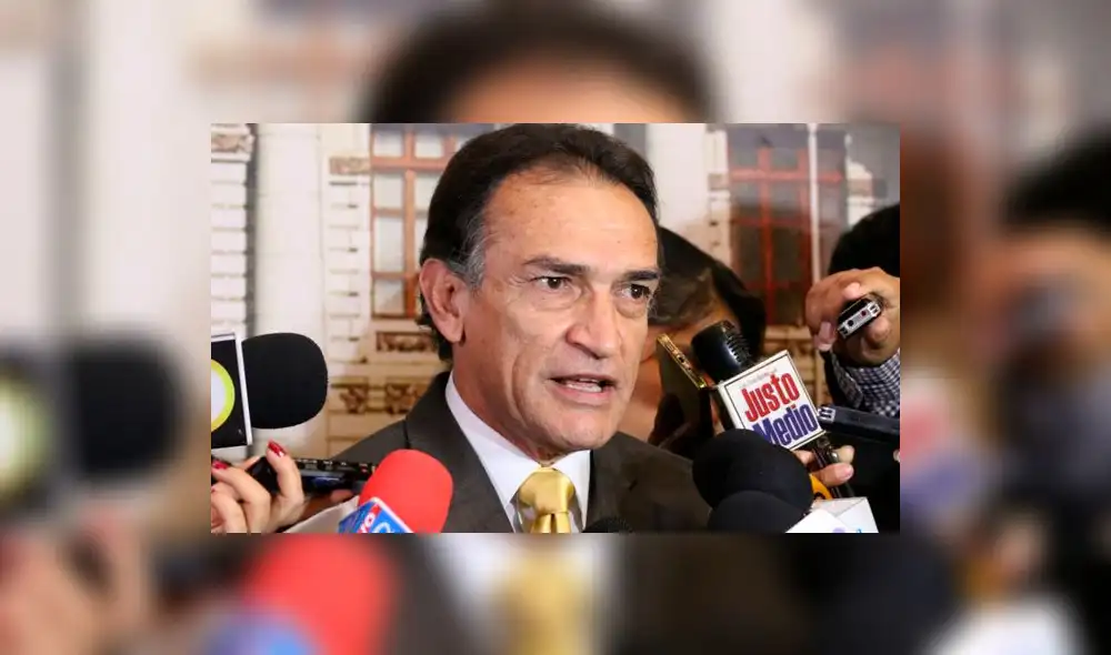 Becerril: "Creo que Basombrío no tiene las capacidades y posiblemente sea censurado”