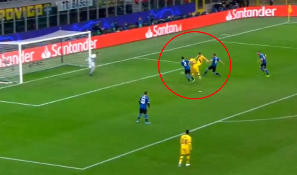 Carles Pérez anotó el primer gol del partido entre el FC Barcelona e Inter por la Champions League. | Foto: Fox Sports