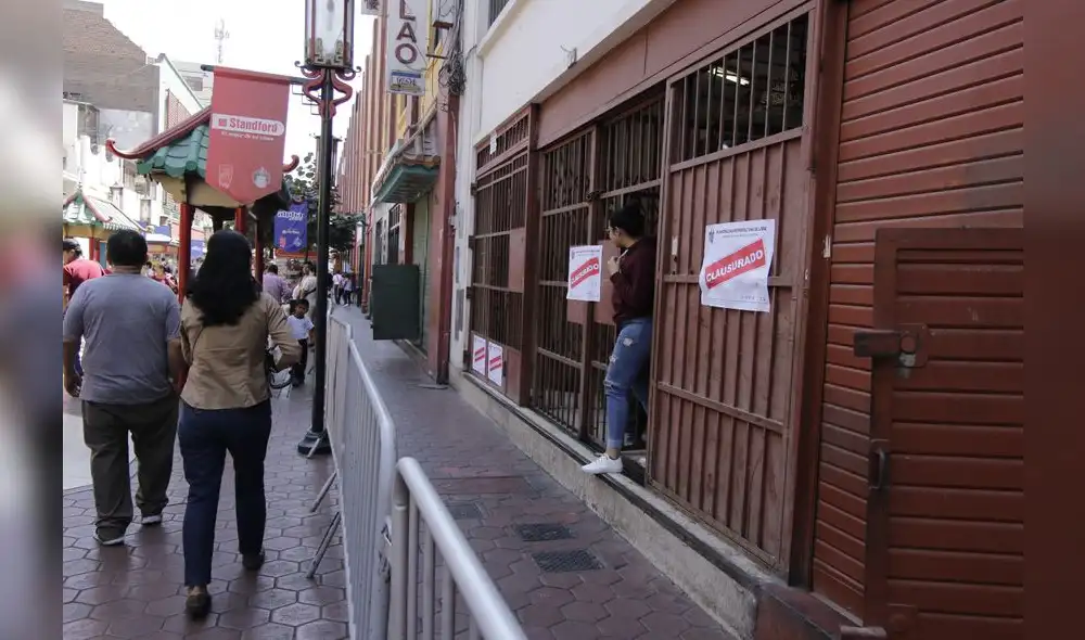 Galerías comerciales del ''Barrio Chino'' permanecen clausuradas. [FOTO]