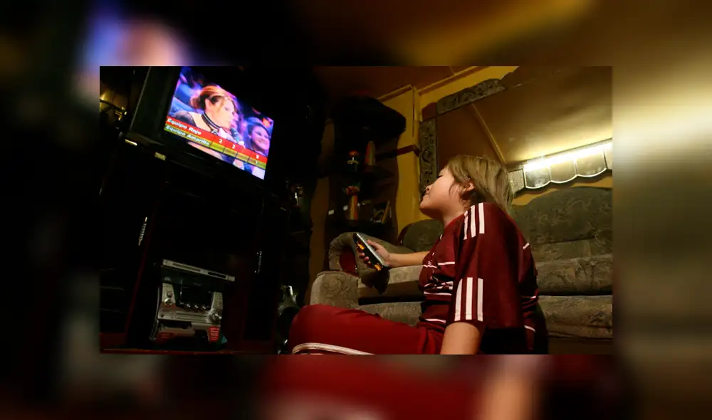 Perú: adolescentes admiran más a 'chicos reality', según informe Perú: adolescentes admiran más a 'chicos reality', según informe