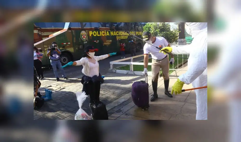 Policía Nacional del Perú trasladó al cuartel en Rímac. Créditos: Eric Villalobos.