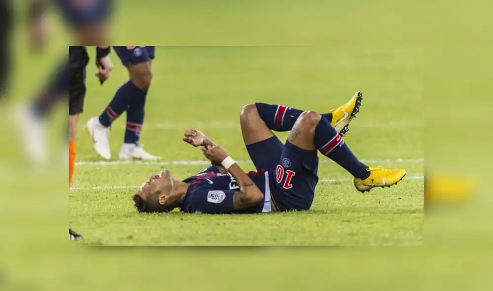 Neymar y la dura falta que sufrió en el partido del PSG vs Mónaco [VIDEO]