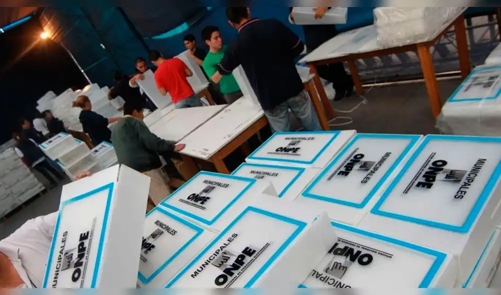 ONPE desplega material electoral para Ferreñafe, Chiclayo y Lambayeque ONPE desplega material electoral para Ferreñafe, Chiclayo y Lambayeque