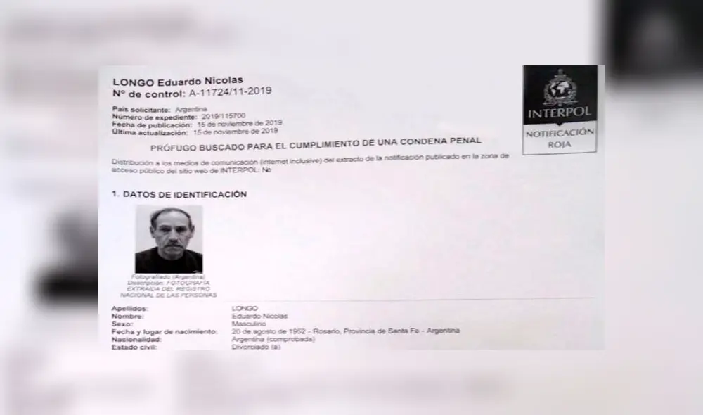 Profesor condenado por abuso y buscado por la Interpol recibe homenaje de colegio [FOTOS] 