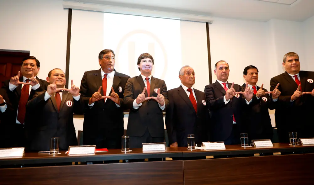 Gustavo Zevallos, gerente deportivo de Alianza Lima, arremetió contra Jean Ferrari y la nueva postura de Universitario con los estatutos de la FPF. | Foto: GLR