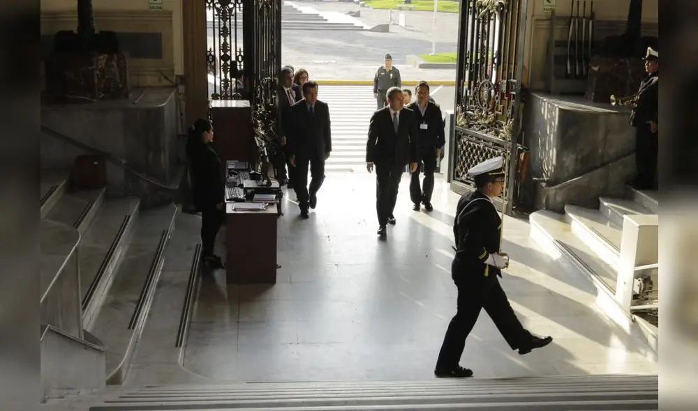 Salvador del Solar: su paso por el Congreso por la cuestión de confianza [GALERÍA]