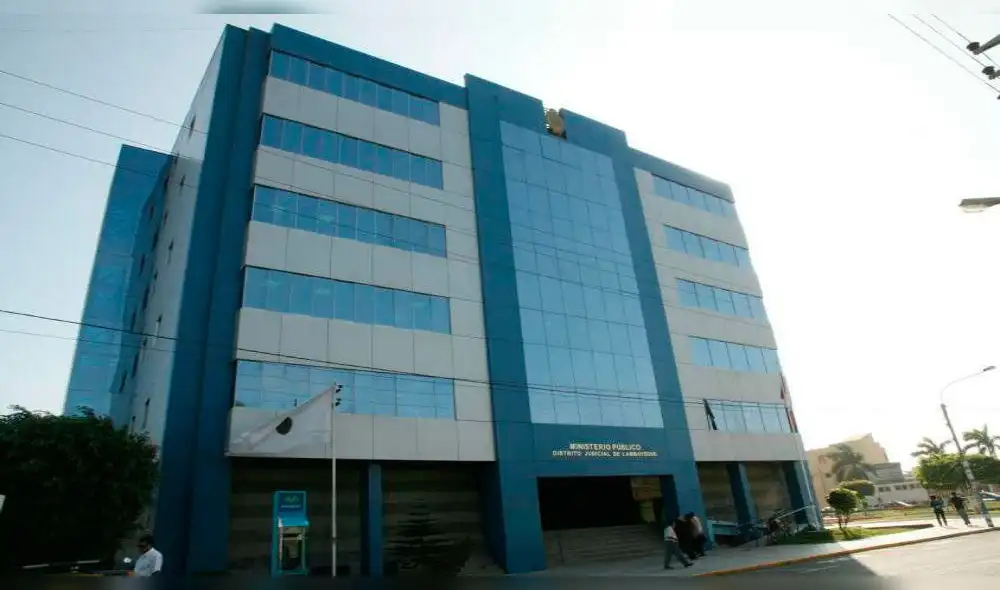 Chiclayo: delincuente fugó por una de las ventanas del Ministerio Público