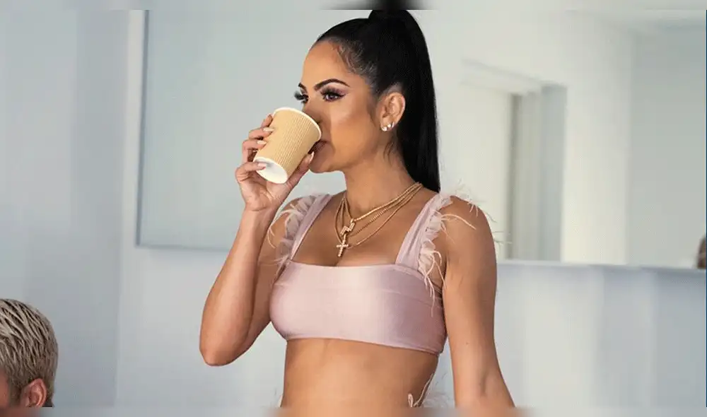 Natti Natasha deja ver parte íntima por error en Instagram [FOTOS]