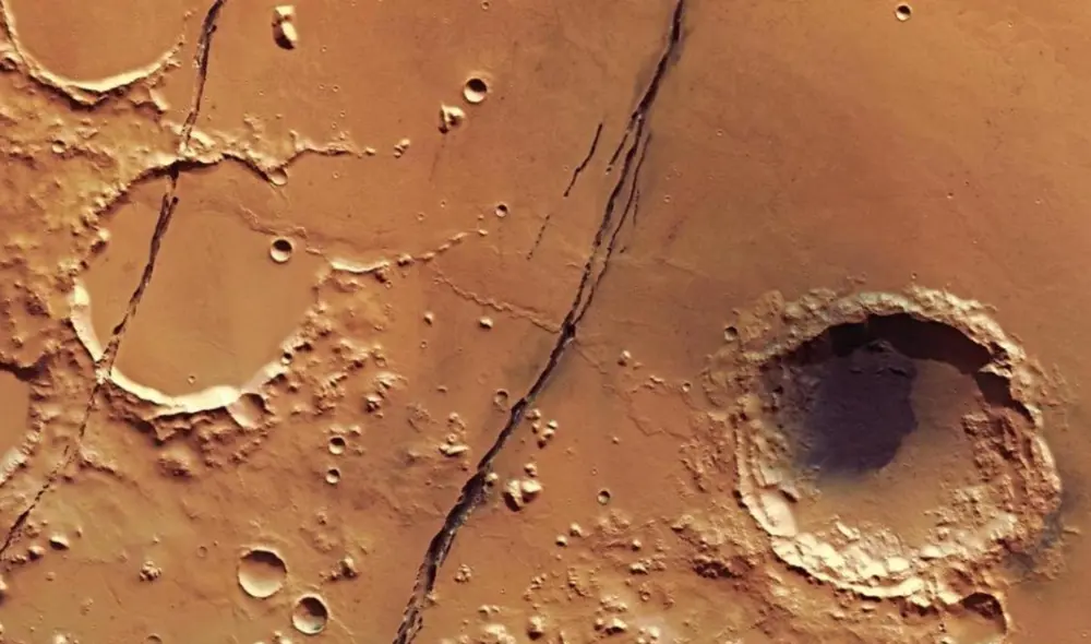 Astrónomos han detectado una pluma mantélica exactamente debajo de la Fosa de Cerbero en Marte, la cual se aprecia en la imagen. Foto: ESA