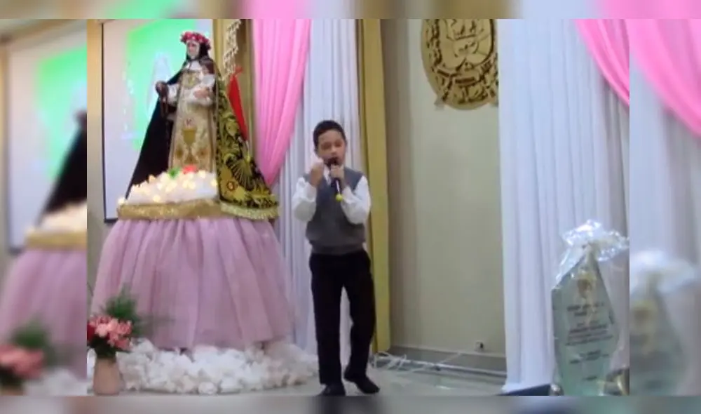 En Arequipa niño venezolano pide alto a la discriminación ante Santa Rosa En Arequipa niño venezolano pide alto a la discriminación ante Santa Rosa