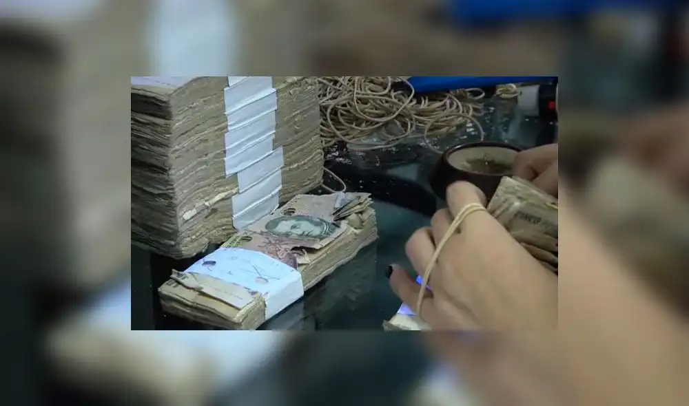 YouTube: video muestra cómo trituraron 350 millones de billetes deteriorados en Argentina YouTube: video muestra cómo trituraron 350 millones de billetes deteriorados en Argentina