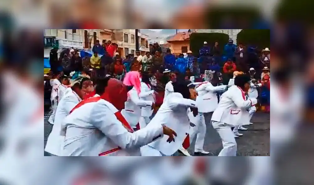 Facebook: Banda de músicos de Puno causa sensación con baile de “Thriller” [VIDEO]