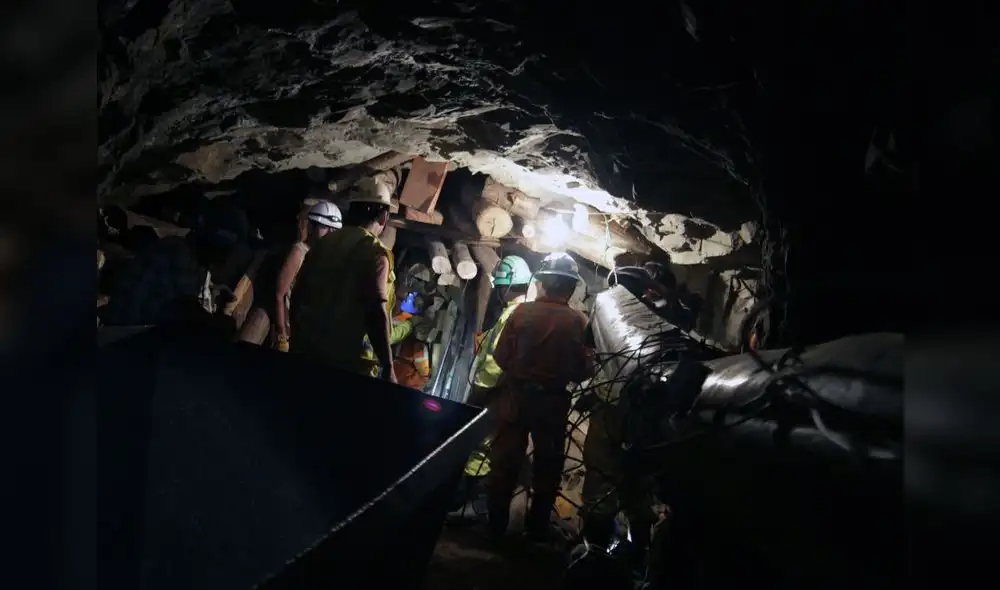 Derrumbe en una  mina mata a dos trabajadores