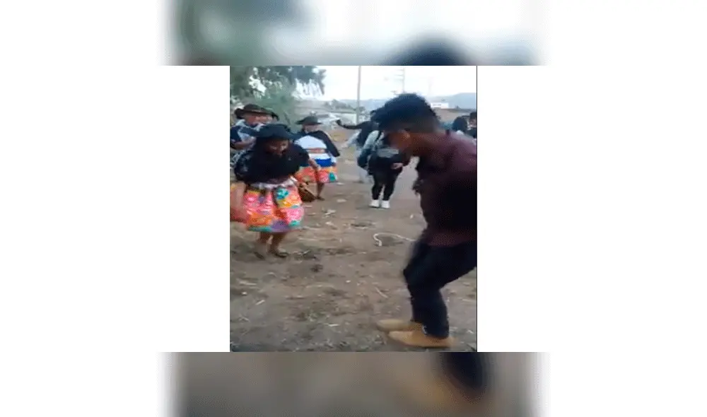Jóvenes que fueron captados bailando huaylas generan la admiración de usuarios en redes [VIDEO]