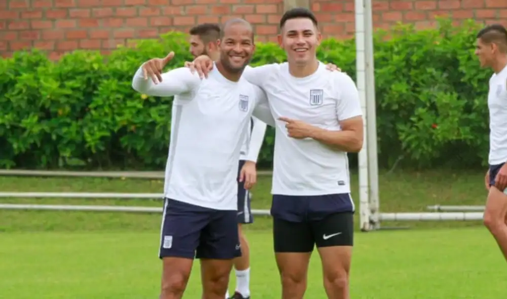 Alberto Rodríguez y Jean Deza. (Créditos: Prensa Alianza Lima)