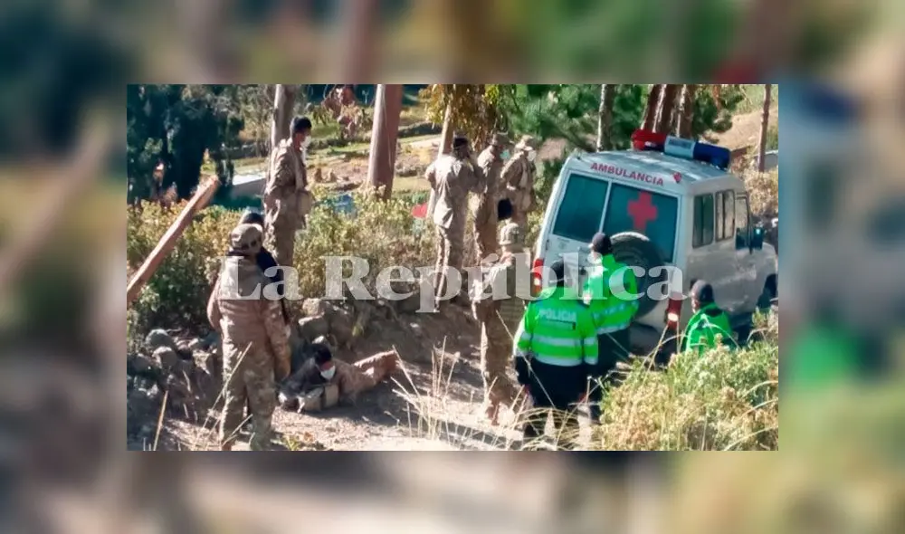 Soldados fueron agredidos en la frontera de Yunguyo (Puno) con Bolivia. Soldados fueron agredidos en la frontera de Yunguyo (Puno) con Bolivia.
