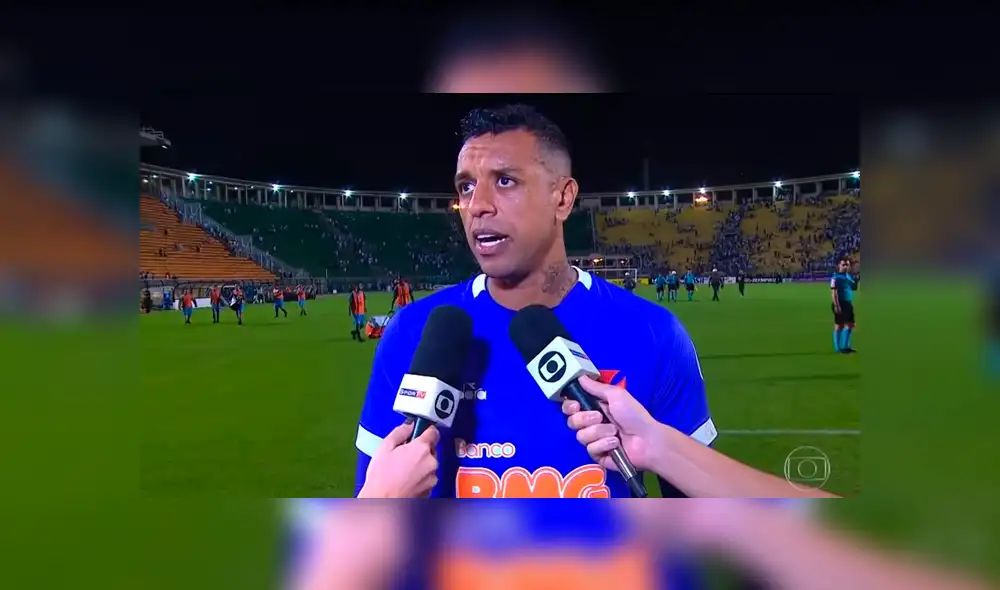 Fue el peor del partido, pero cibernautas lo eligieron como figura y tuvieron que darle el premio [VIDEO]