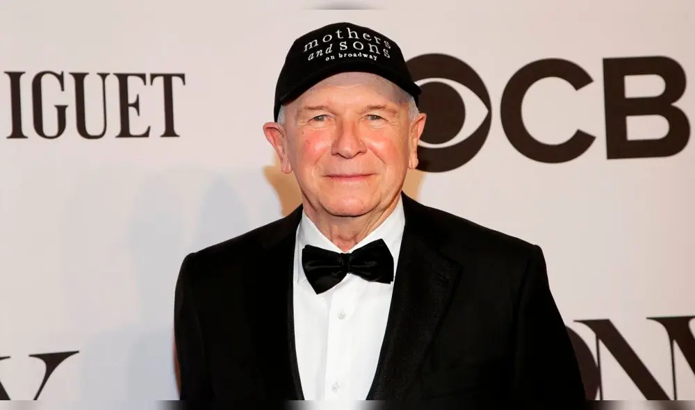 Una de sus historias más conmovedoras fue “Andre’s Mother”, un drama acerca de un hombre homosexual que intenta ser aceptado por su madre. Una de sus historias más conmovedoras fue “Andre’s Mother”, un drama acerca de un hombre homosexual que intenta ser aceptado por su madre.