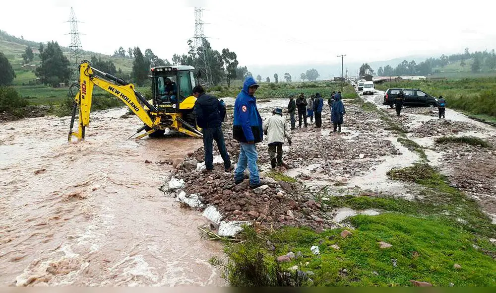 la convención. Huaico afectó vía en la provincia de La Convención. Estos eventos se repiten en varias pistas de la región. la convención. Huaico afectó vía en la provincia de La Convención. Estos eventos se repiten en varias pistas de la región.