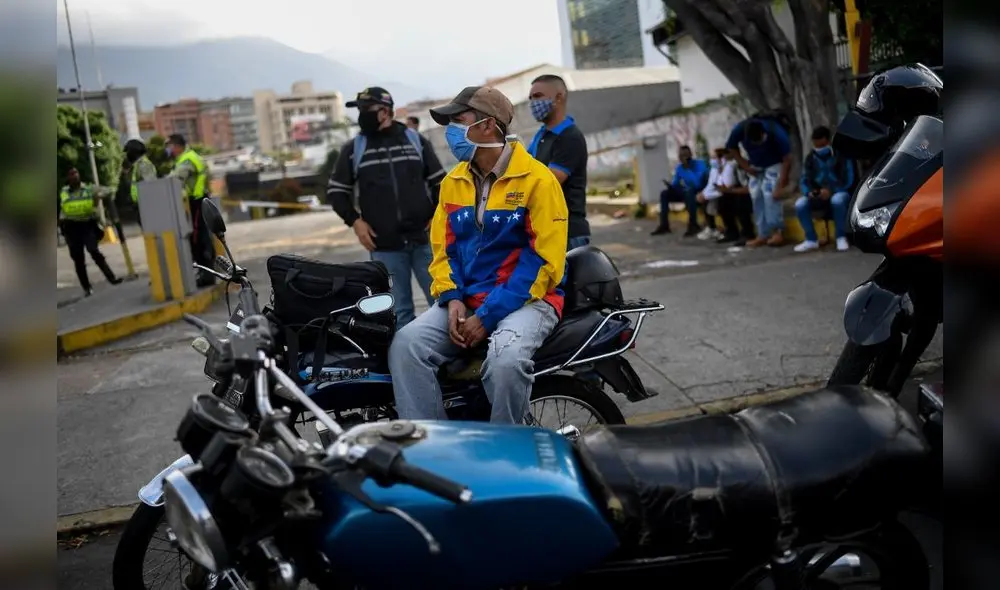 Esas  provisiones se distribuirán en centros sanitarios de Venezuela. Foto: AFP.