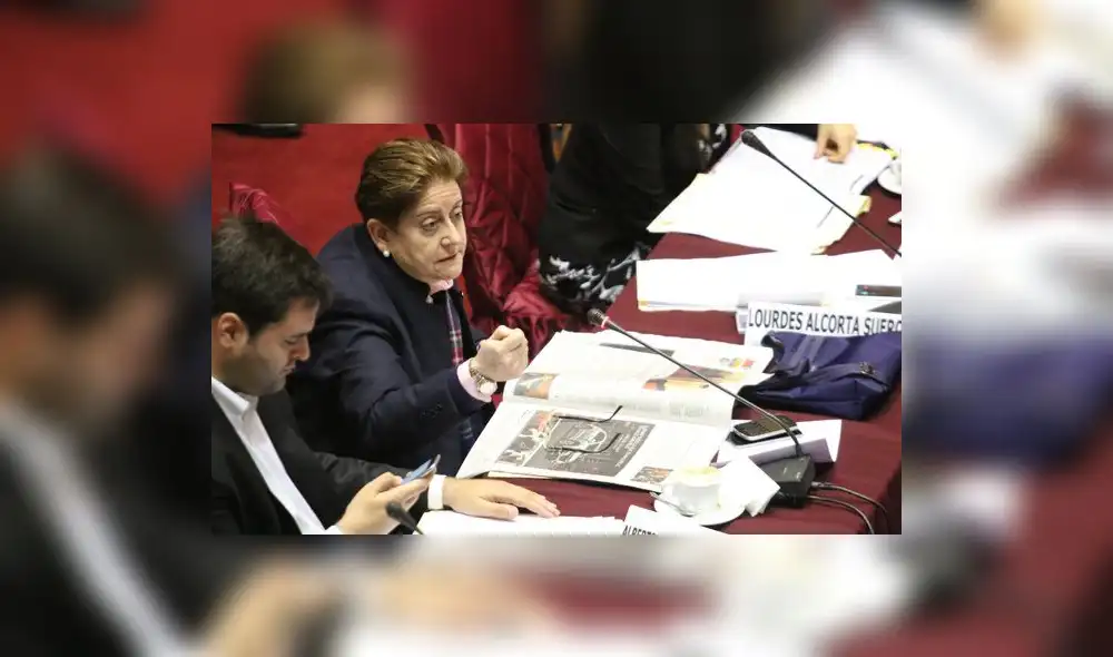 Lourdes Alcorta: Ministerio Público tiene miedo de enfrentar la corrupción