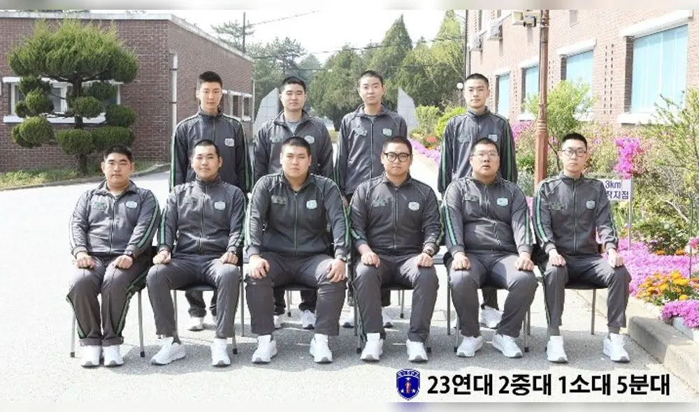 Deslice para ver más fotos de Jinwoo y Seunghoon de WINNER.