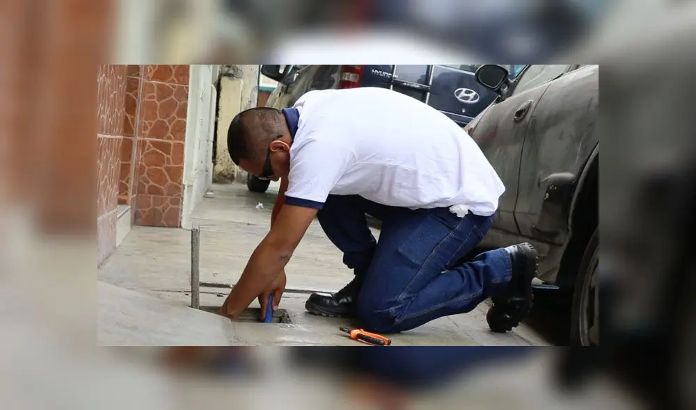 Mayoría de inspecciones se realizan a las afueras de viviendas, en caso se requiera entrar, Sedapal notificará a propietarios. (Foto: Sedapal) Mayoría de inspecciones se realizan a las afueras de viviendas, en caso se requiera entrar, Sedapal notificará a propietarios. (Foto: Sedapal)