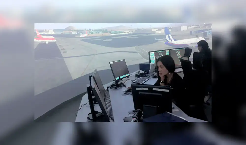 Corpac ofrece becas para un curso de Control de Tránsito Aéreo 