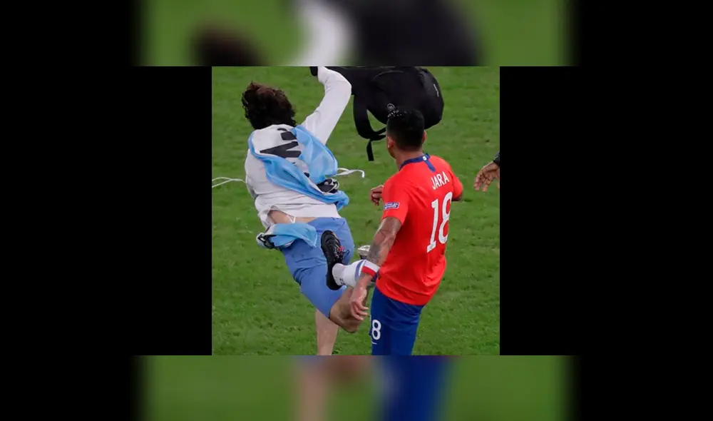 Copa América: Gonzalo Jara y la patada al hincha que le hizo ganarse el repudio de Sudamérica.