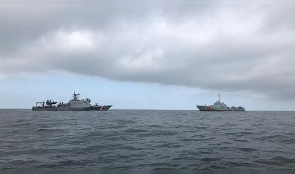 ambas navegaban en aguas jurisdiccionales peruanas ambas navegaban en aguas jurisdiccionales peruanas