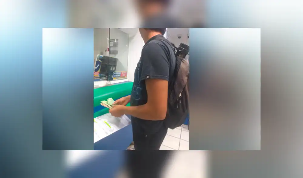 Facebook viral: futuro papá empeña su PlayStation 4 para comprar pañales y ropa de bebé [VIDEO]