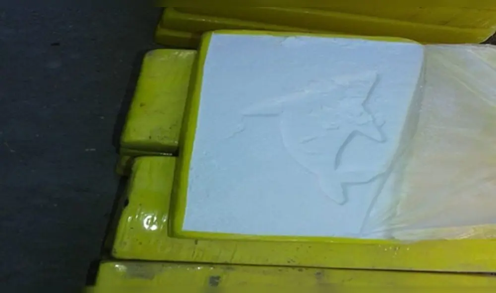 Varón llevaba cantidad de droga en su vehículo. Varón llevaba cantidad de droga en su vehículo.