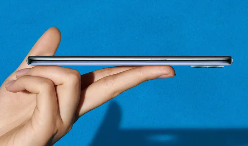 El Oppo A93 tiene un grosor de 7,48 mm. Foto: Oppo
