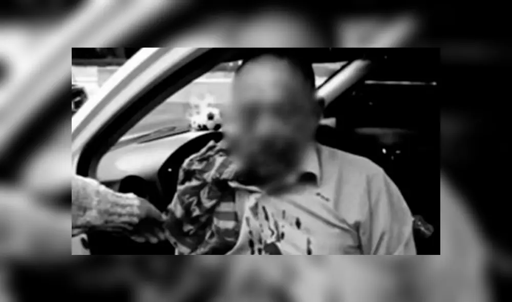 Pasajeros matan a taxista en México