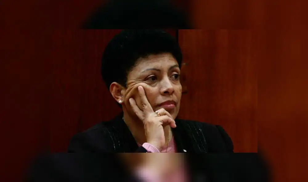 Martha Moyano sobre familiares de congresistas contratados con el Ejecutivo: “Hay que revisar contratos”