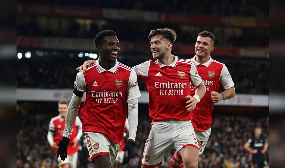 Eddie Nketiah anotó el tercer tanto del Arsenal ante el West Ham. Foto: AFP