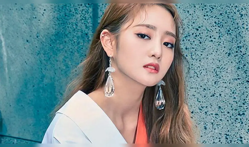 Minnie Nicha Yontararak, más conocida por su nombre artístico Minnie, es una cantante, compositora y productora tailandesa.​​ Vocalista de  (G)I-DLE.