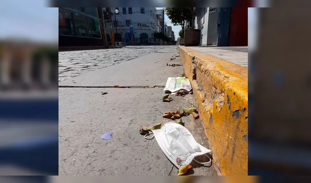 Desperdicios, entre ellos, una mascarilla, en la pista. Foto: Luis Rodríguez (Cortesía) Desperdicios, entre ellos, una mascarilla, en la pista. Foto: Luis Rodríguez (Cortesía)