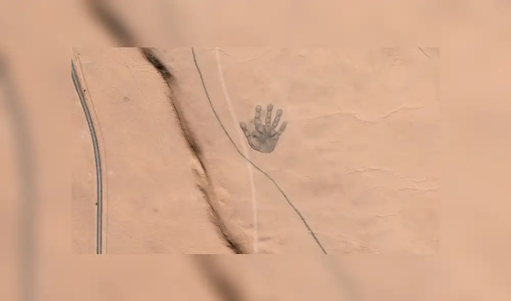 Google Maps: Descubren enorme huella humanoide cerca a extraño pueblo de China [FOTOS]