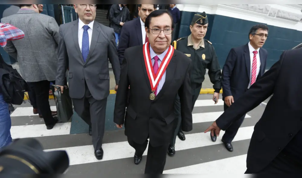 Víctor Prado Saldarriaga: "Hay que tener cuidado en sobrecargar labor de la JNJ" Víctor Prado Saldarriaga: "Hay que tener cuidado en sobrecargar labor de la JNJ"