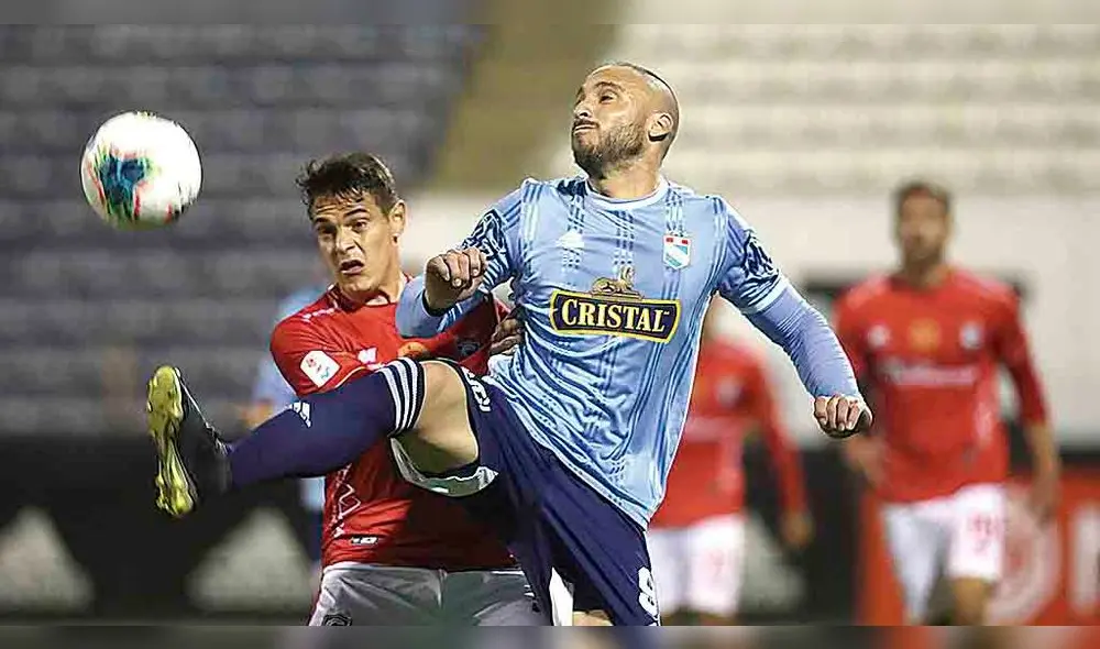 marca. Kontoggianis estuvo pegado al goleador Herrera. marca. Kontoggianis estuvo pegado al goleador Herrera.