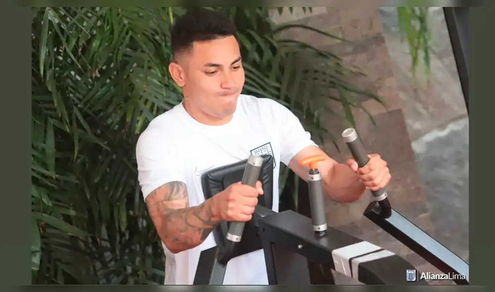 Alianza Lima: Alexi Gómez y Jean Deza son compañeros de habitación en pretemporada.