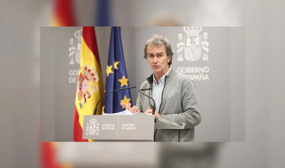 Fernando Simón indicó en rueda de prensa de este lunes que los casos de COVID-19 incrementan en un 25% cada día. (Foto: E.P.)