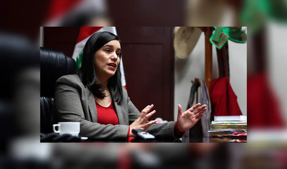 Verónika Mendoza alerta al Papa sobre indulto a Fujimori Verónika Mendoza alerta al Papa sobre indulto a Fujimori