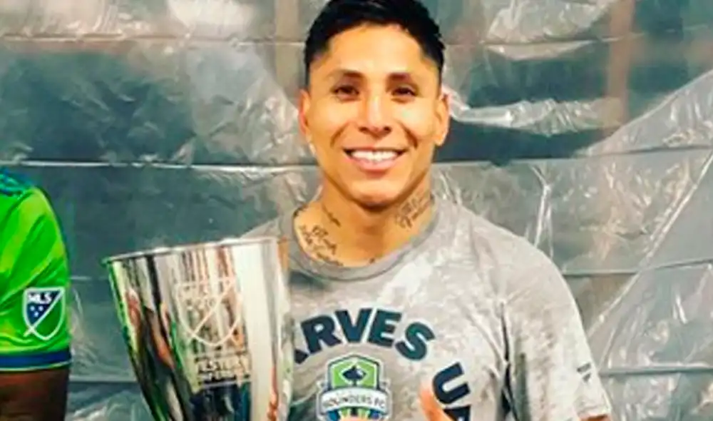 Raúl Ruidíaz practicó su inglés en entrevista luego de convertir doblete de goles en la final de la Conferencia Oeste de la MLS. Raúl Ruidíaz practicó su inglés en entrevista luego de convertir doblete de goles en la final de la Conferencia Oeste de la MLS.