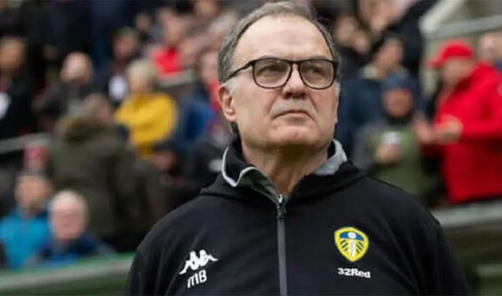 Marcelo Bielsa devolvió a Leeds United a la Premier League luego de 16 años. Foto: AFP.