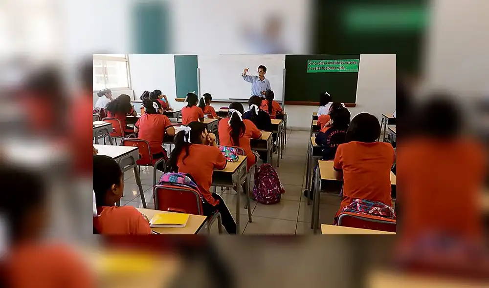 MEF incrementa remuneración a 238 mil profesores nombrados MEF incrementa remuneración a 238 mil profesores nombrados